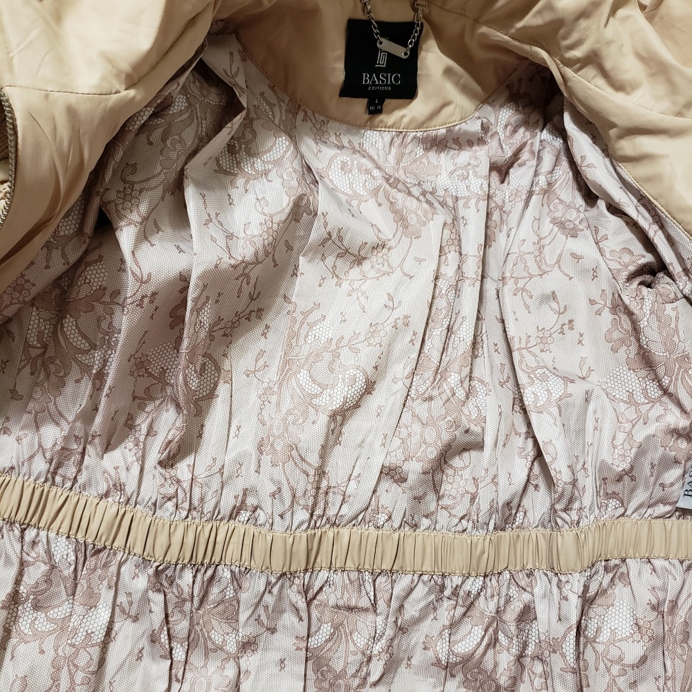 Beige Jacket Basic Editions Size 46, Large 6-8 - image 6